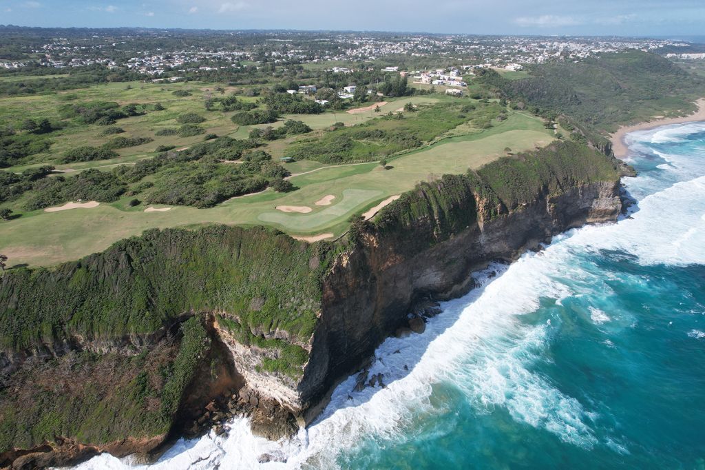 Royal Isabela